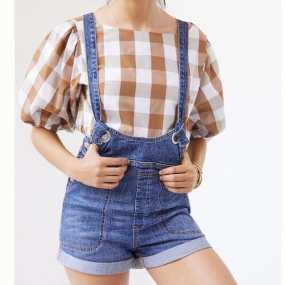 Anthropologie Pilcro Slouchy Overall Shorts.  Size
26” - Picture 3 of 7